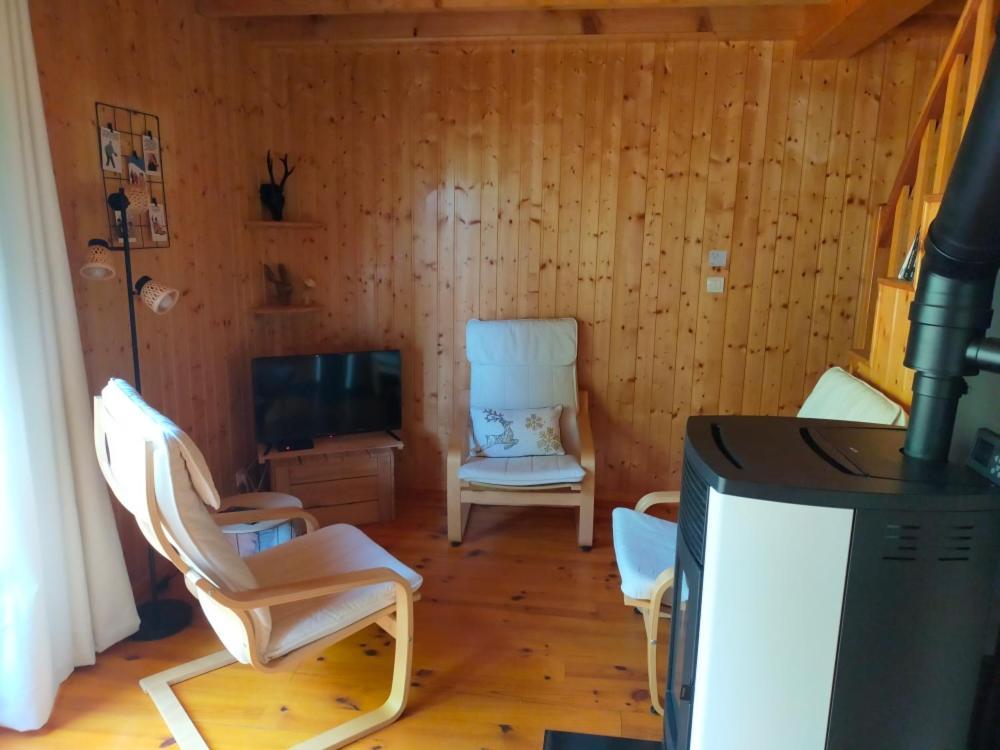 Gite Le Chalet Saintantheme / Praboure Εξωτερικό φωτογραφία